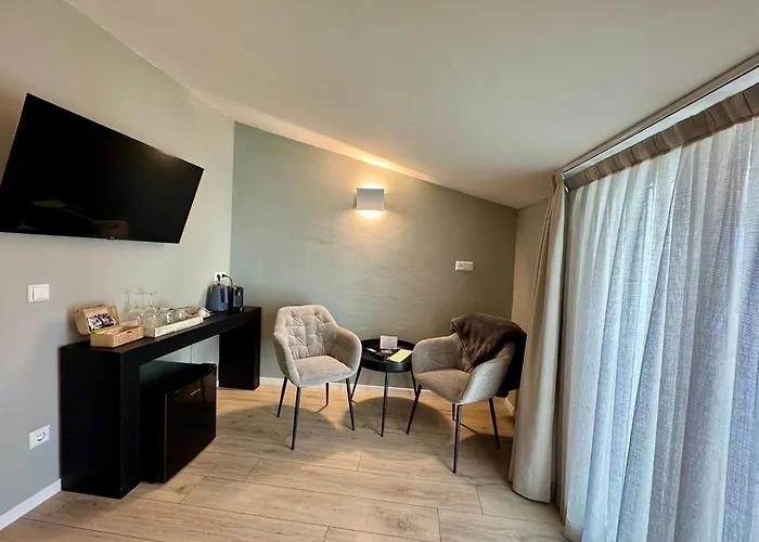 게스트하우스 Jasmine 3*